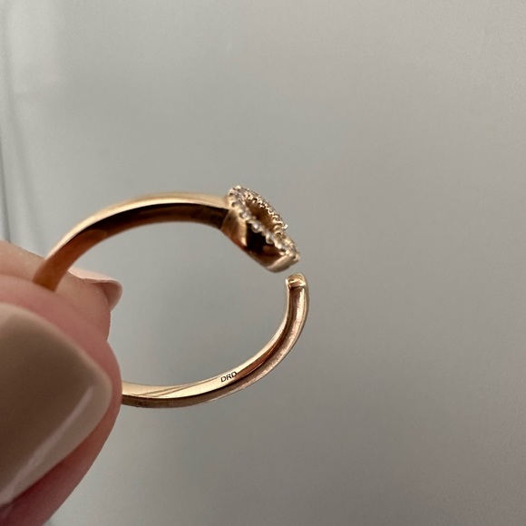 DANA REBECCA designs initial ring 14k yellow gold and diamond letter G - Picture 5 of 9